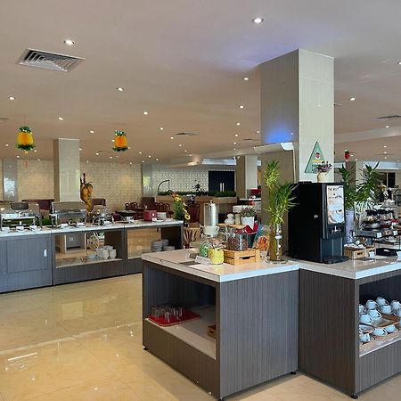 Grand Sydney Hotel Batam Eksteriør billede