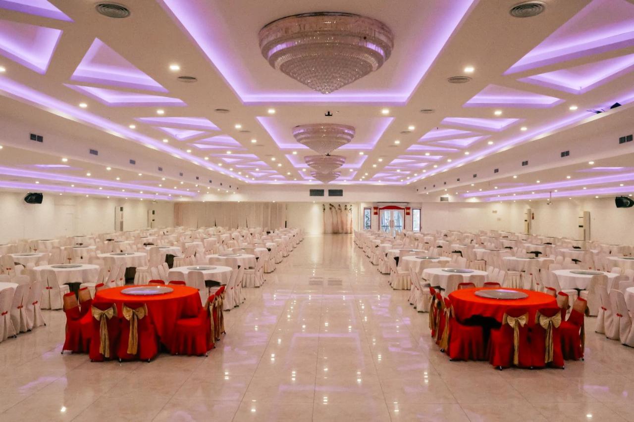 Grand Sydney Hotel Batam Eksteriør billede