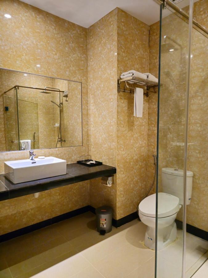 Grand Sydney Hotel Batam Eksteriør billede