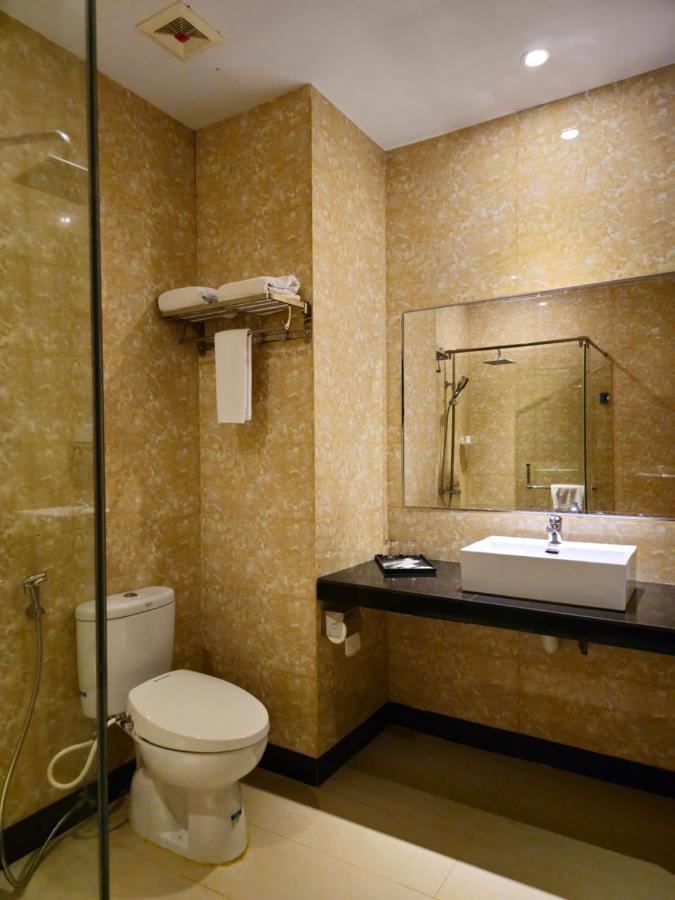 Grand Sydney Hotel Batam Eksteriør billede