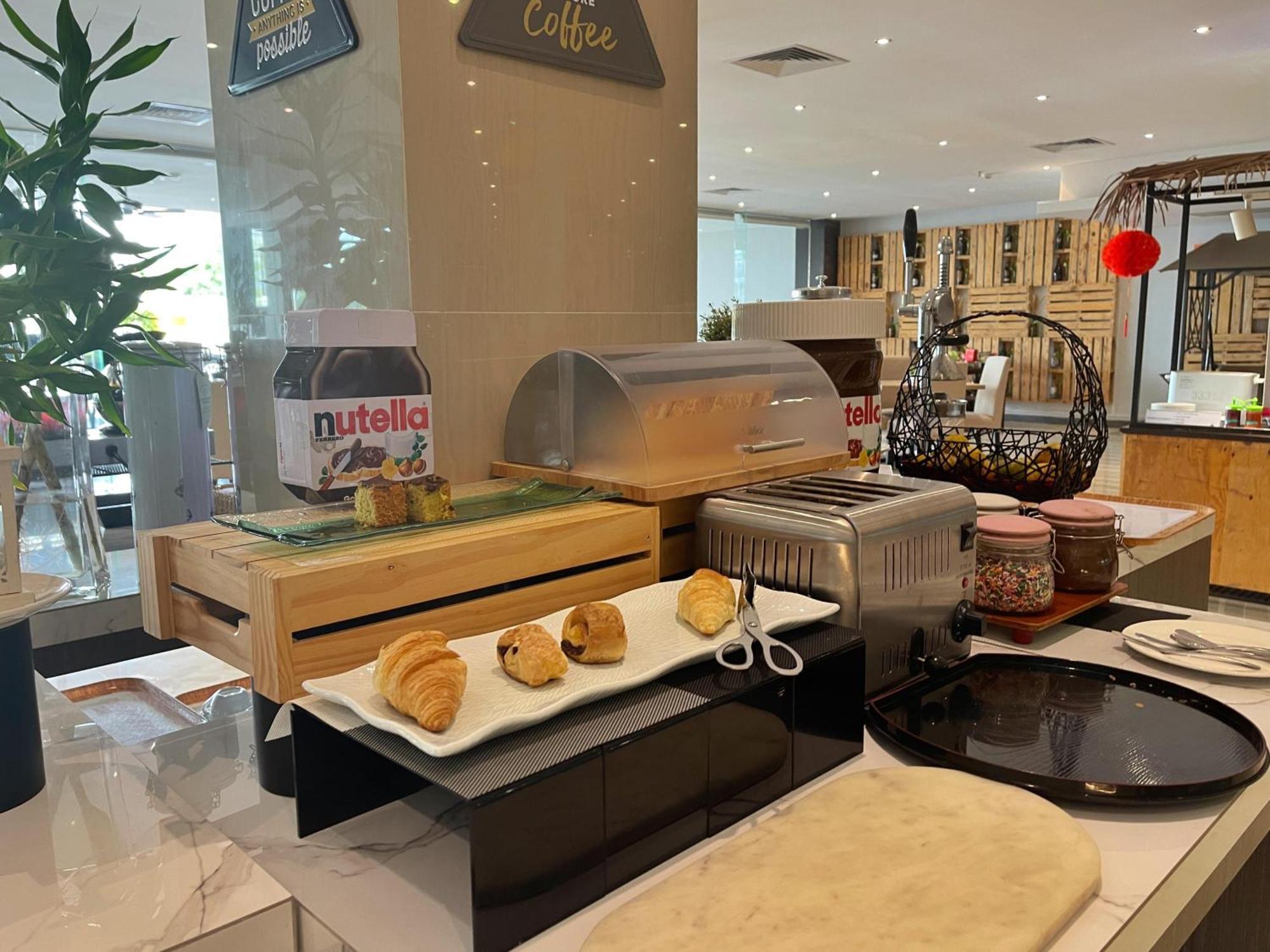 Grand Sydney Hotel Batam Eksteriør billede