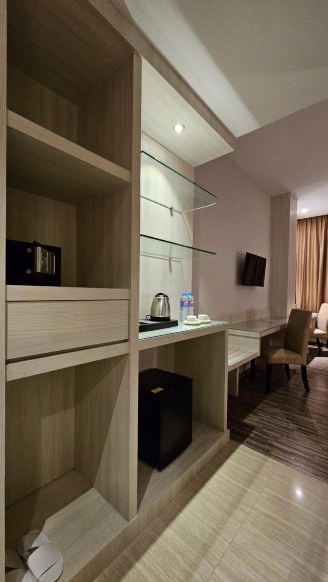 Grand Sydney Hotel Batam Eksteriør billede