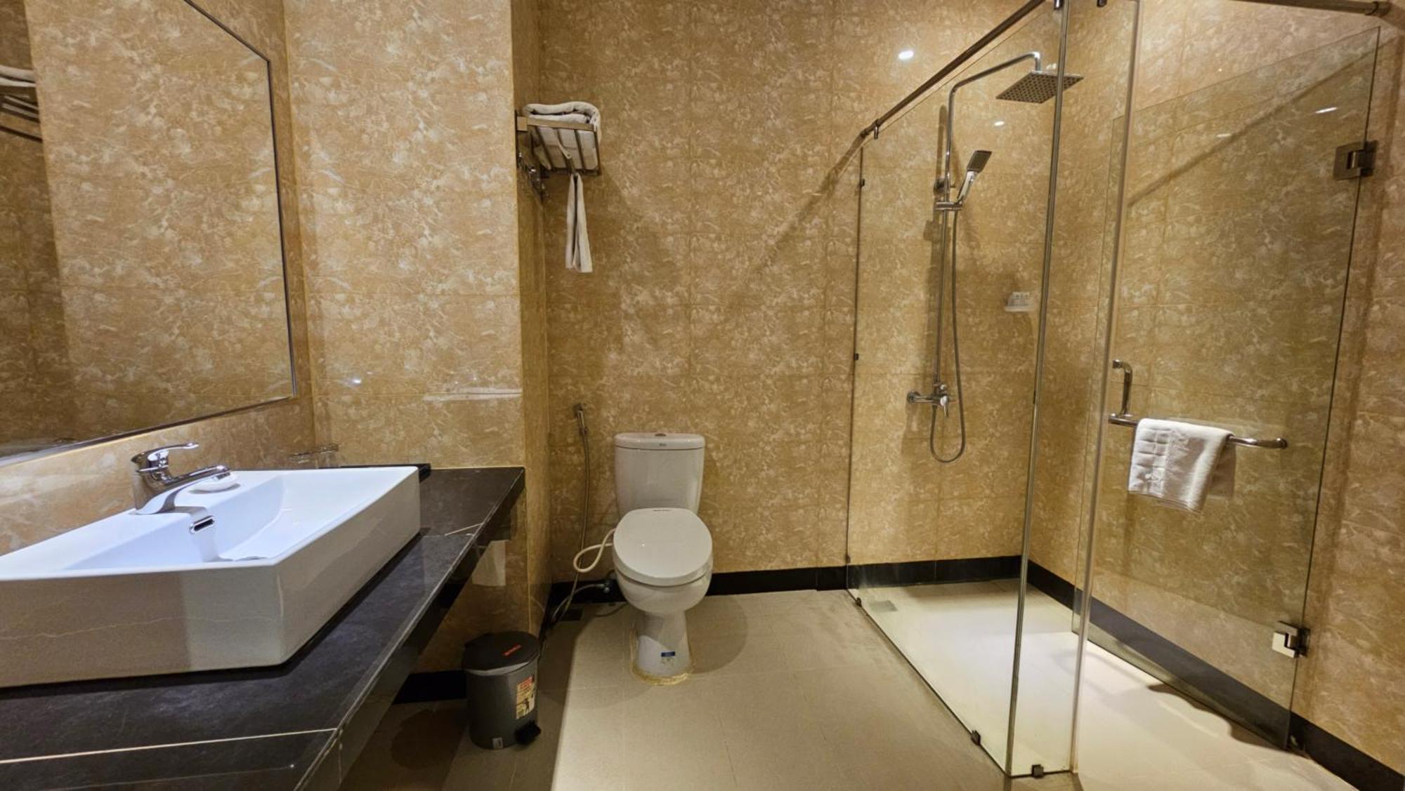 Grand Sydney Hotel Batam Eksteriør billede